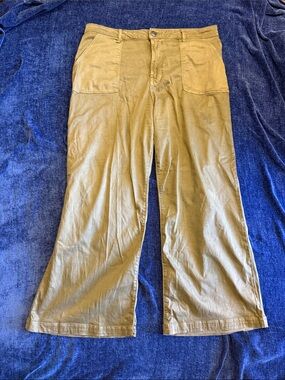 Kut from the Kloth Olive Green Meg Wide-Leg Pants
